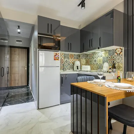 Azur Ap 4 Apartment *