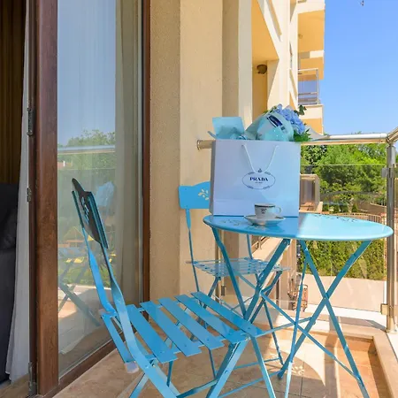 Apartment Azur Ap 4 *